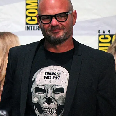 Chris Bauer