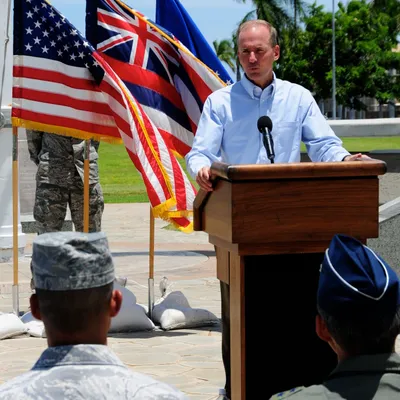 Dennis Muilenburg