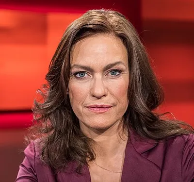 Nina Kronjäger