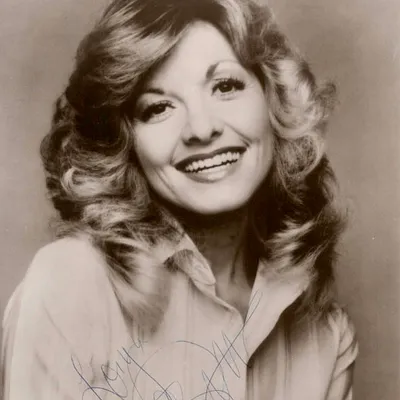 Stella Parton